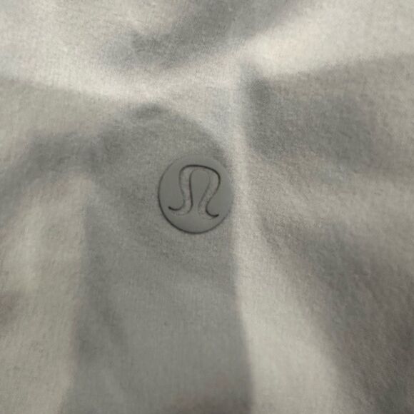 Lululemon beyond the studio crop blue linen size 6 - Picture 5 of 7